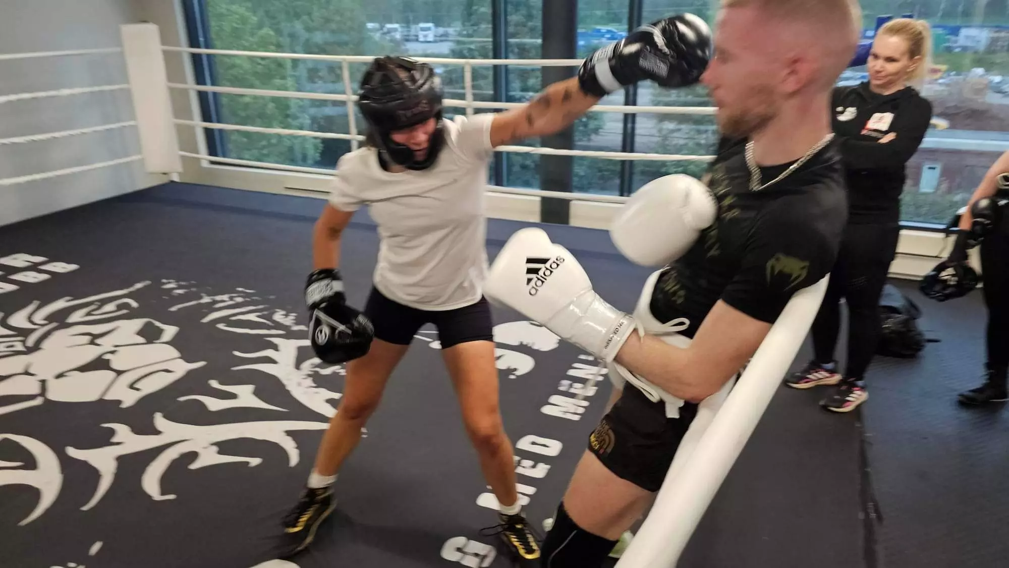 Sparring hos Stover Bokseklubb